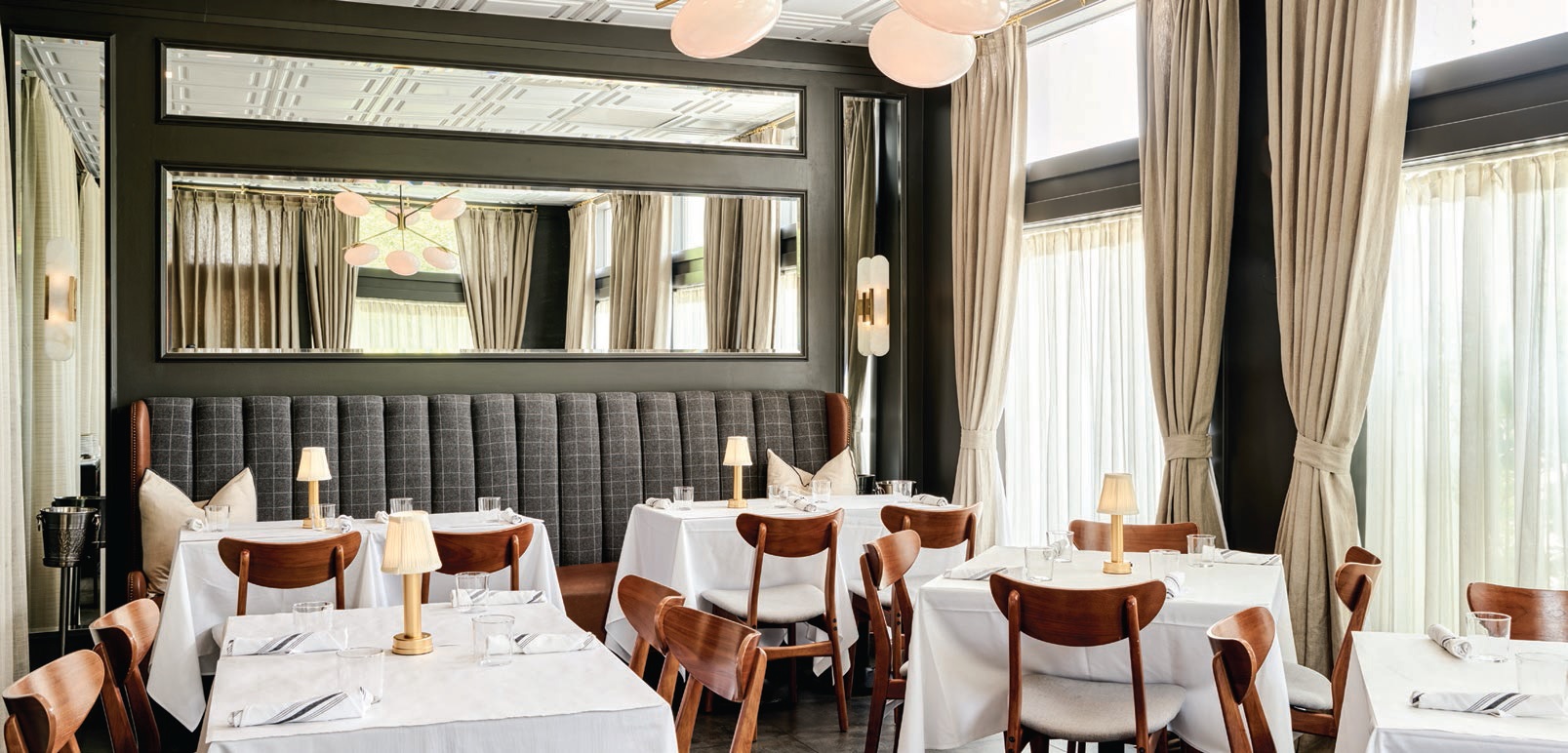 The Aboyer dining room, where a new menu of classics and dishes that nod to the early days of the chef’s tenure in Winnetka are served INTERIOR PHOTO BY DANIEL KELLEGHAN